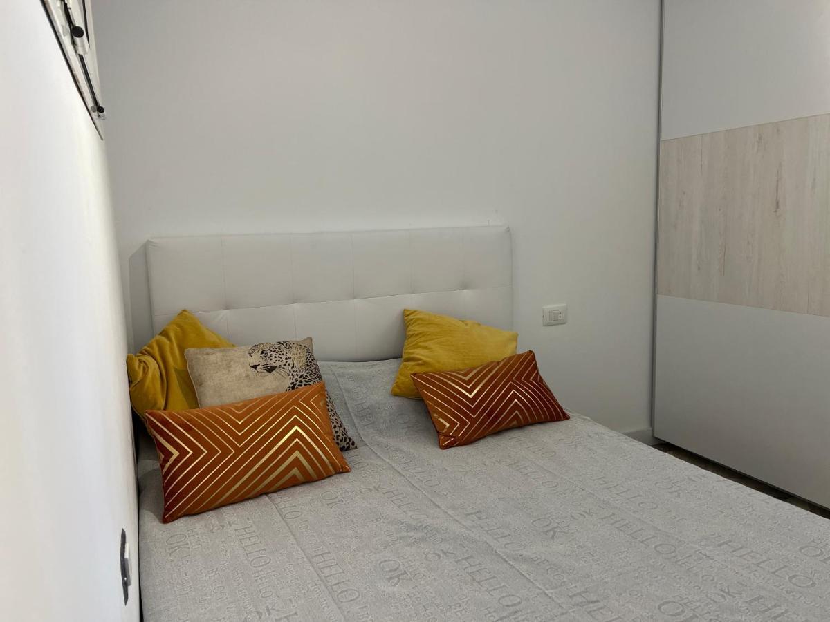 2 Bedroom Apartment With Breathtaking View Of The Sea - Sunset أذيخي المظهر الخارجي الصورة