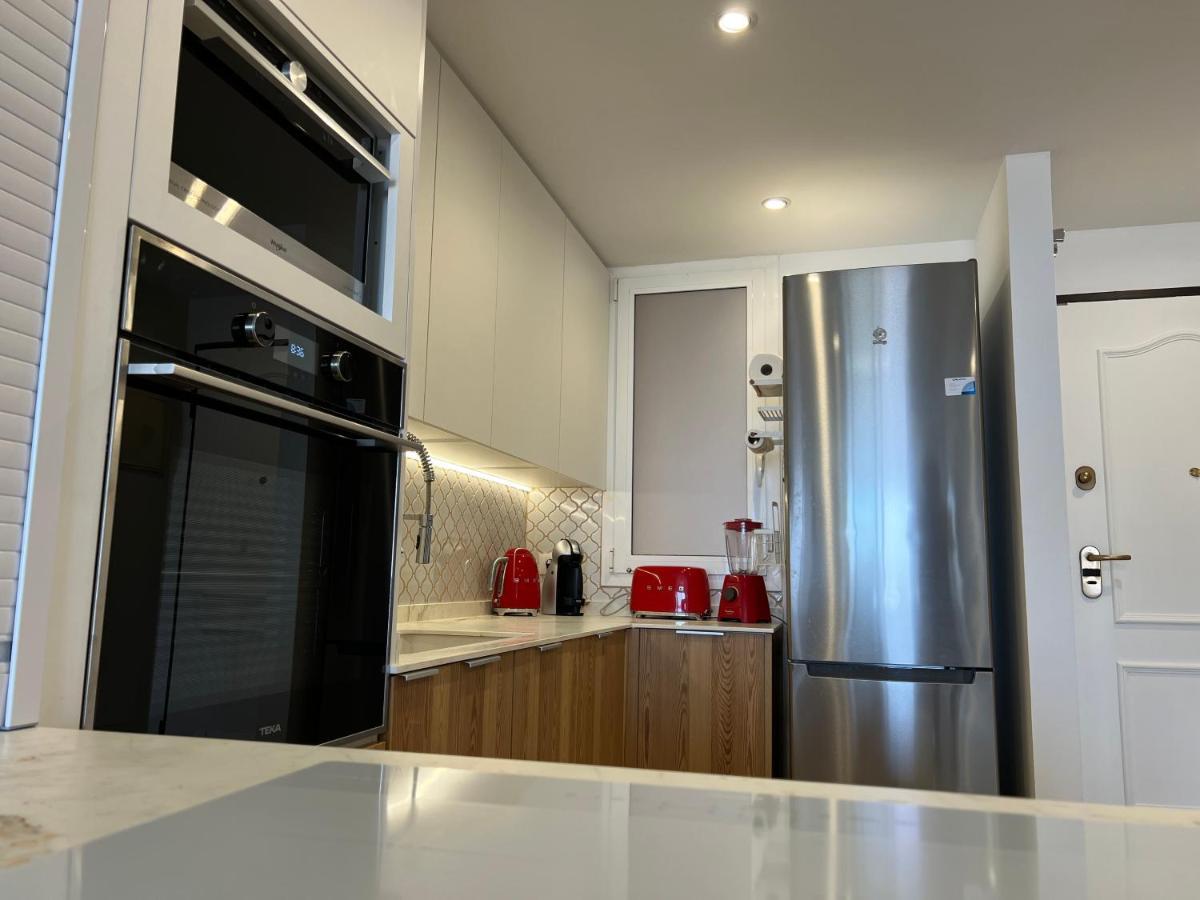 2 Bedroom Apartment With Breathtaking View Of The Sea - Sunset أذيخي المظهر الخارجي الصورة