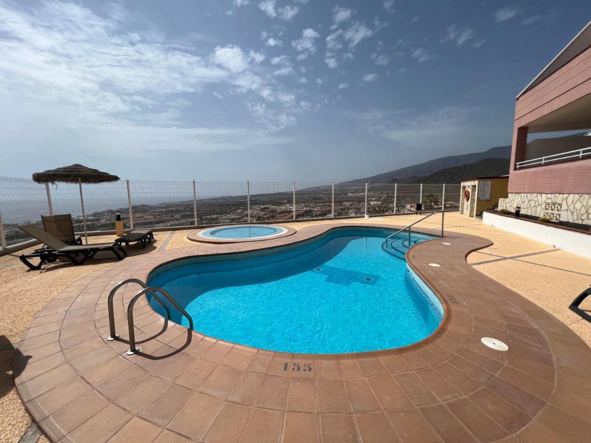 2 Bedroom Apartment With Breathtaking View Of The Sea - Sunset أذيخي المظهر الخارجي الصورة